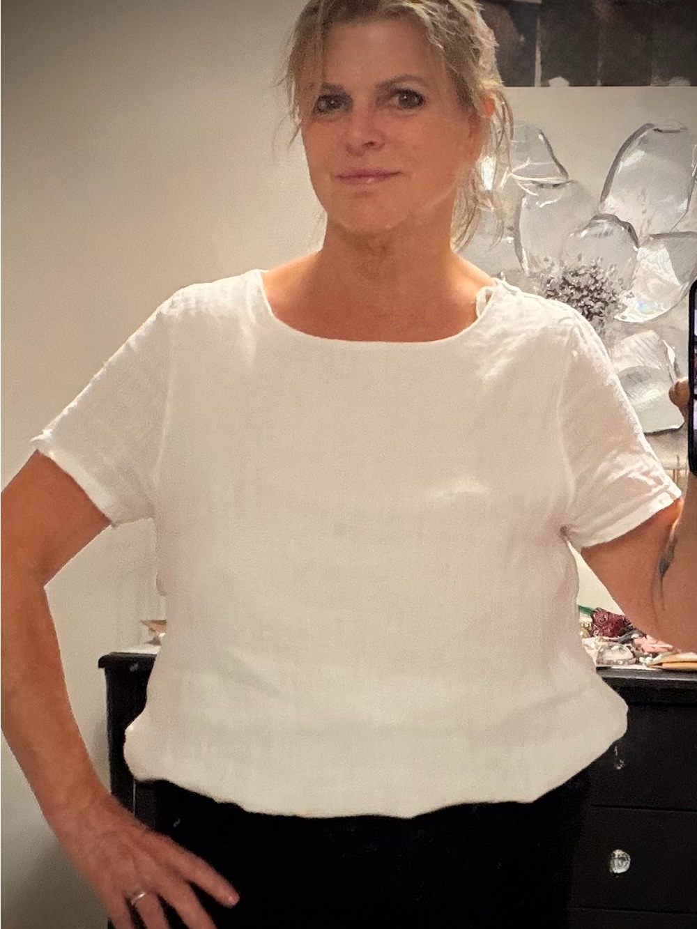 White Linen Short-Sleeve Women's Blouse
